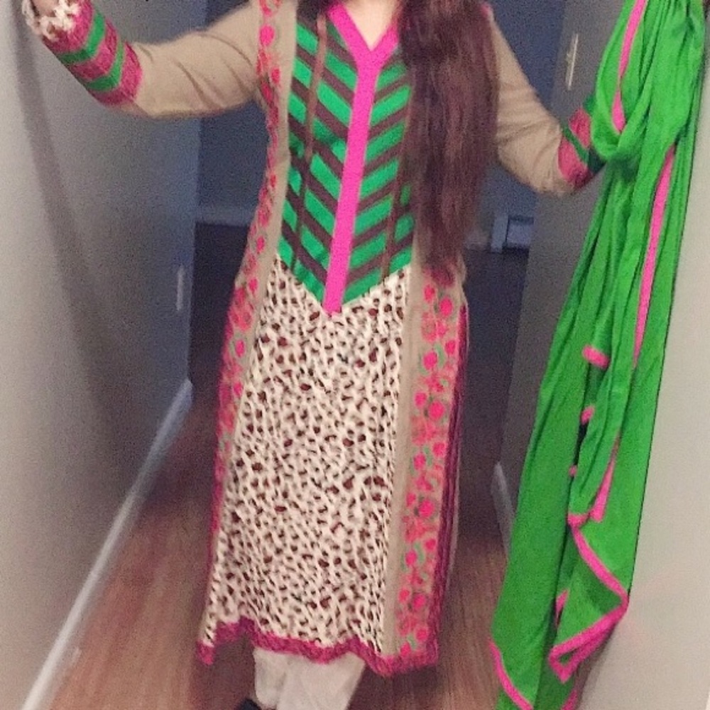 Pakistani Indian Shalwar Kameez 2 Pc Designer Suit - image 4